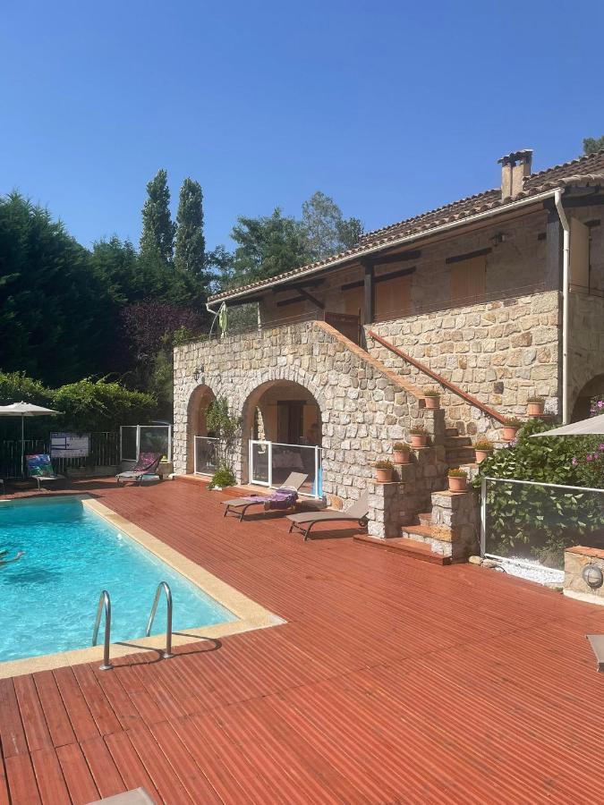 Mas De Sarjac Apartment Saint-Andeol-de-Vals Bagian luar foto